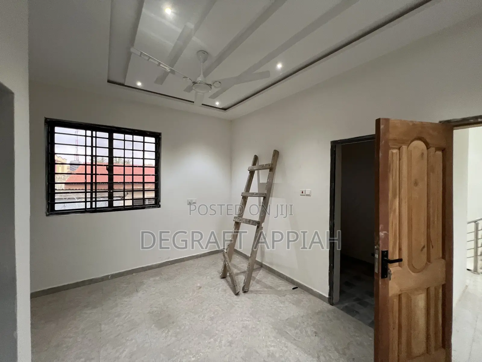 5bdrm House in Buokrom Estate, Kumasi Metropolitan for sale