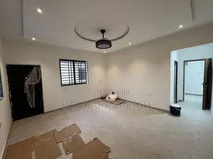 5bdrm House in Buokrom Estate, Kumasi Metropolitan for sale