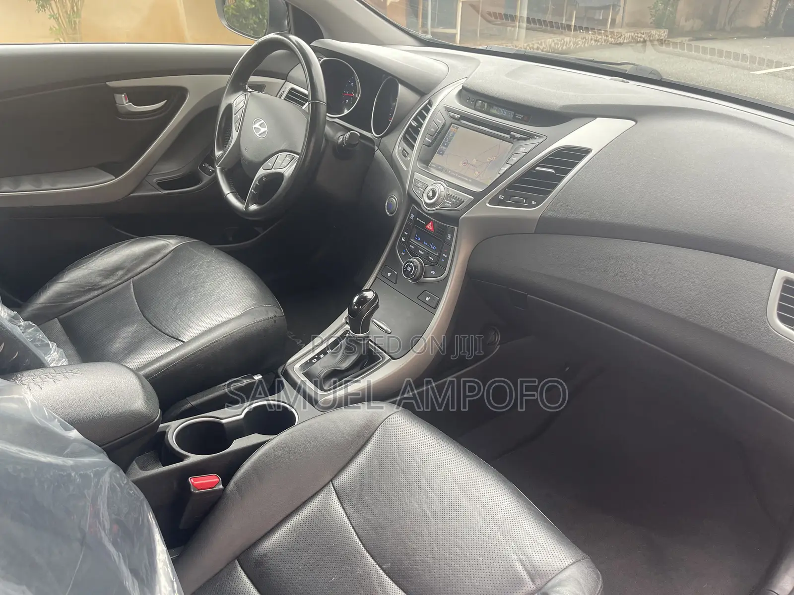 Hyundai Elantra Limited Sedan FWD (1.8L 4cyl 6A) 2016 Black