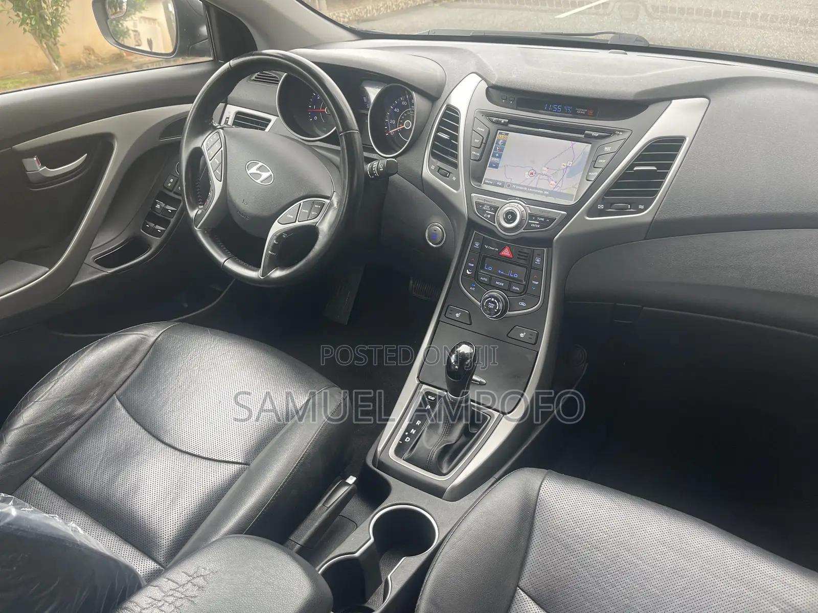 Hyundai Elantra Limited Sedan FWD (1.8L 4cyl 6A) 2016 Black