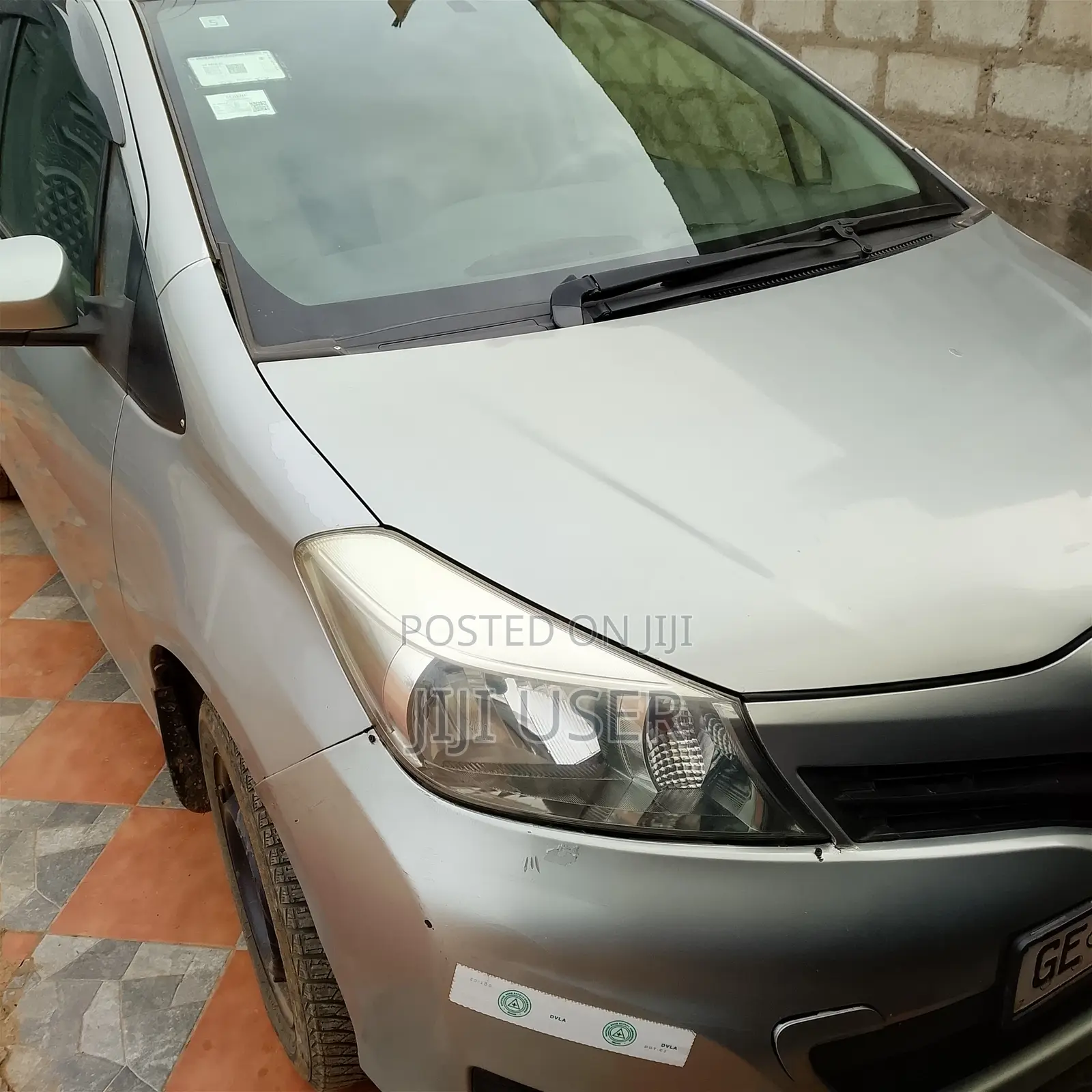 Toyota Vitz 2013 Gray
