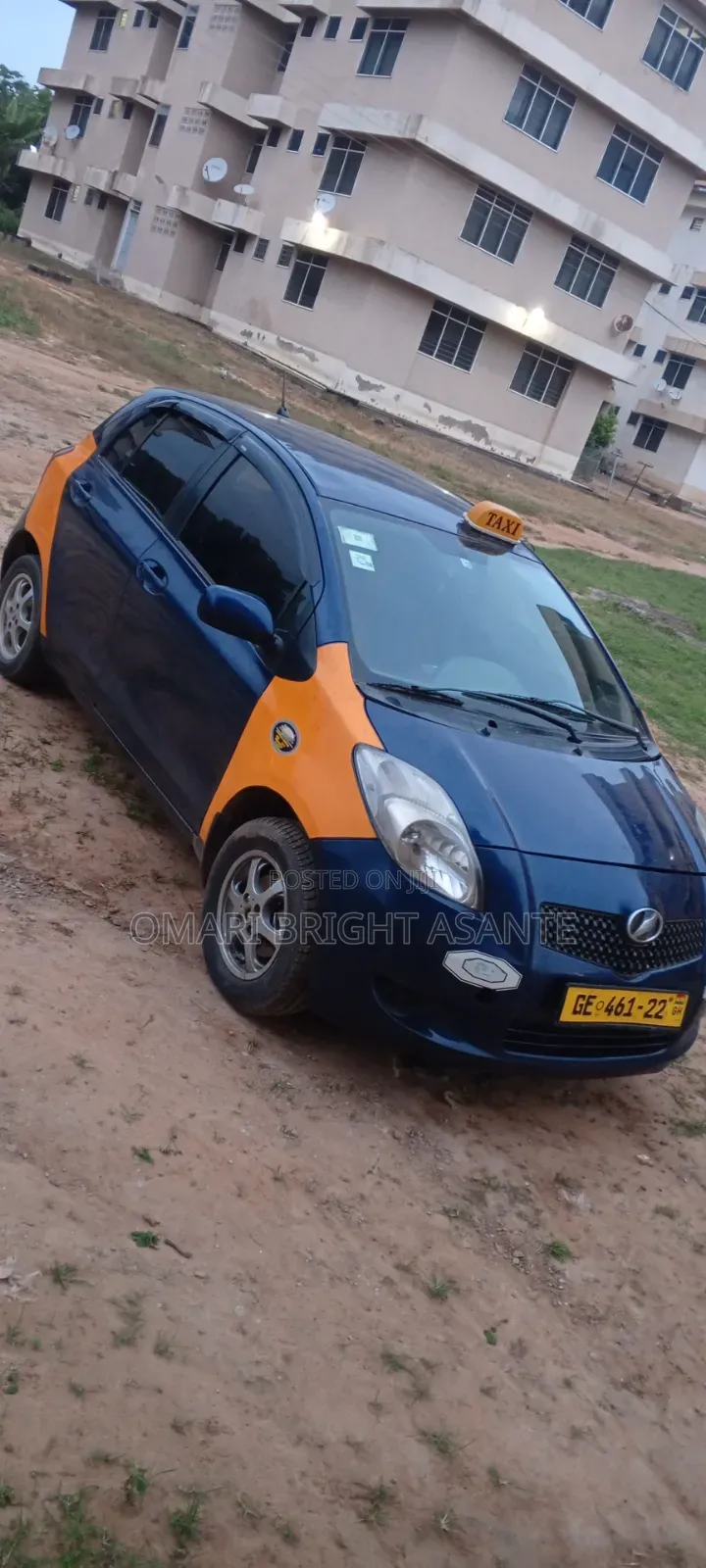Toyota Vitz 2010 Blue