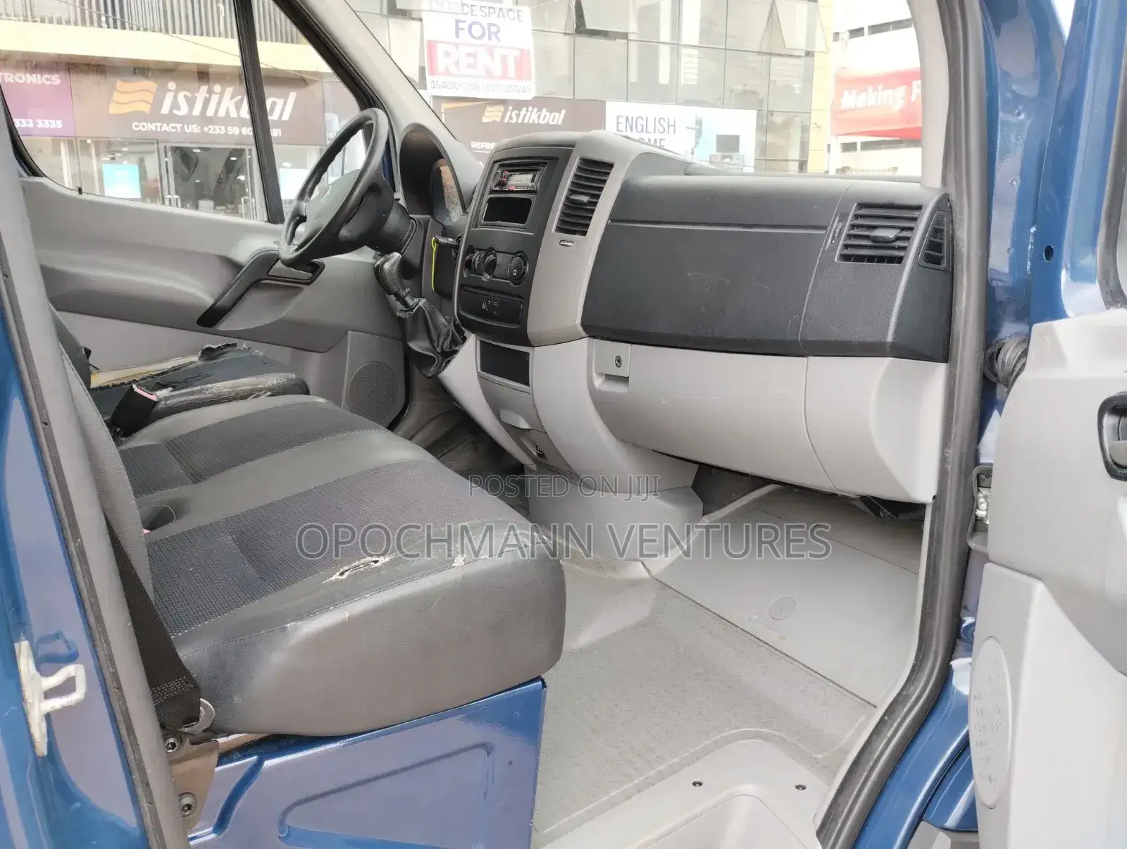 Mercedes-Benz Sprinter 2012 Blue