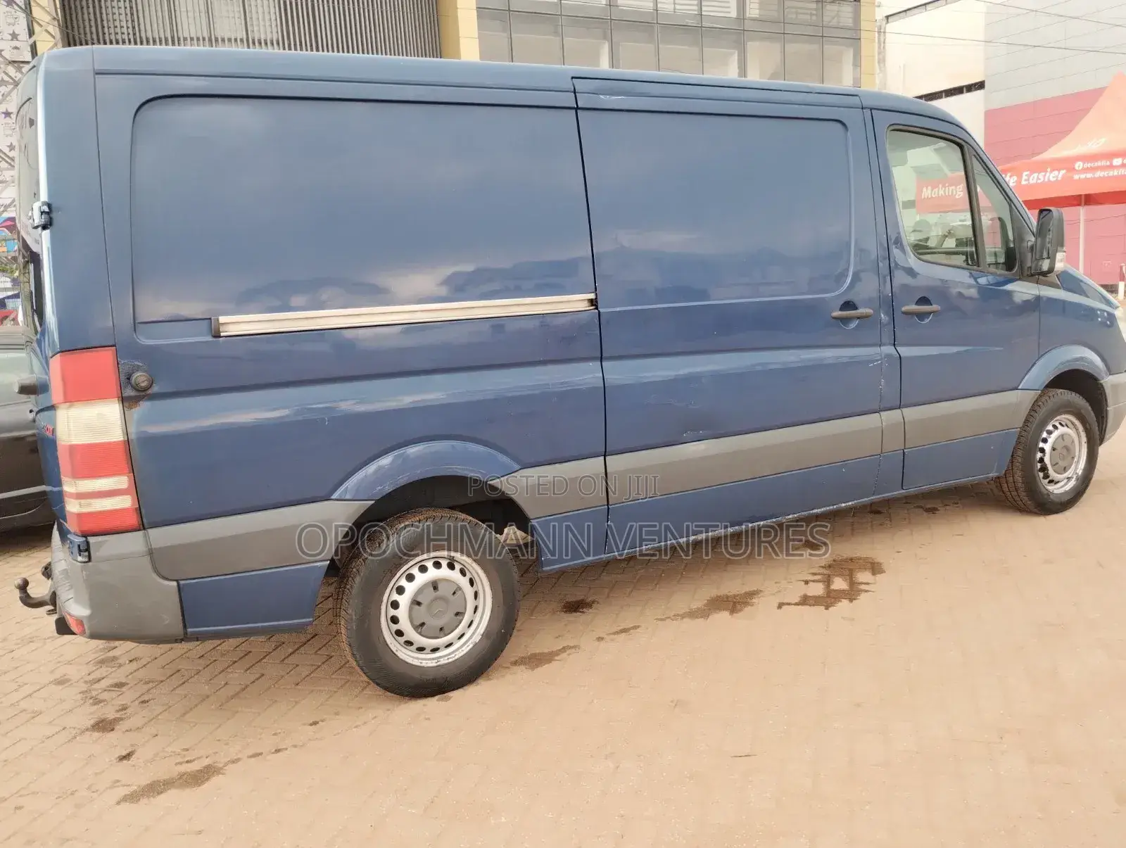 Mercedes-Benz Sprinter 2012 Blue