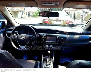 Toyota Corolla 2016 Red