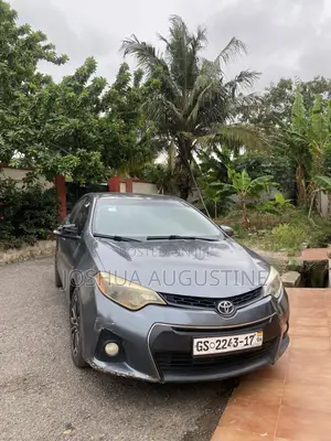 Toyota Corolla 2016 Gray