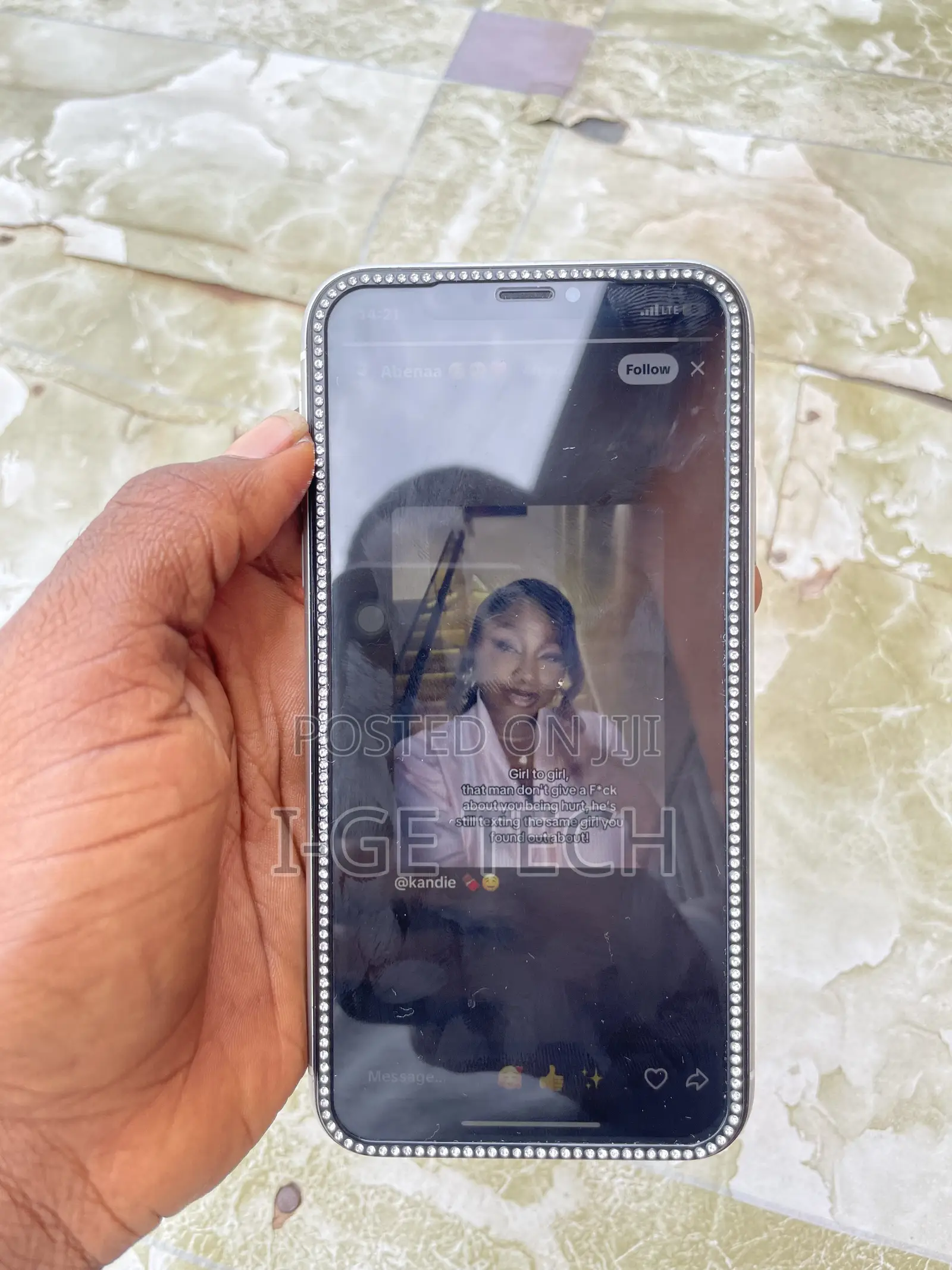 Apple iPhone XR 64 GB White