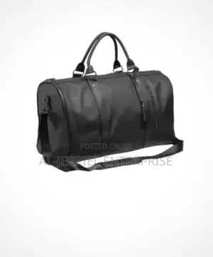 Levelo Travel Leather Bag
