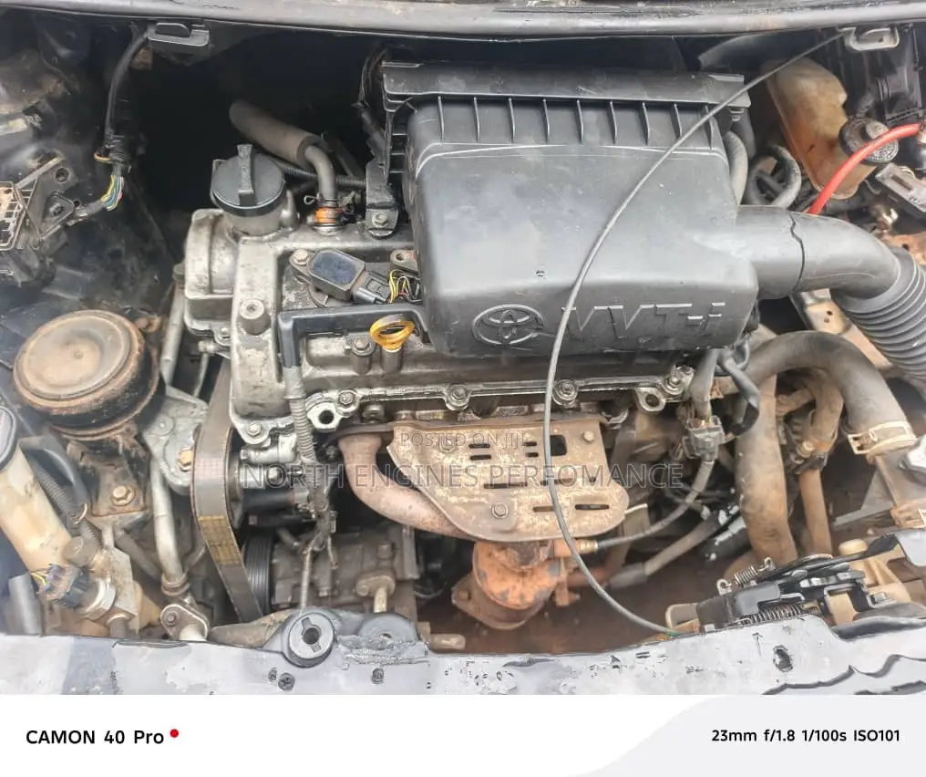 Toyota Vitz 2010 Black