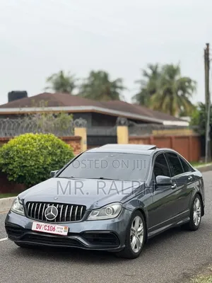 Mercedes-Benz C250 2013 Gray