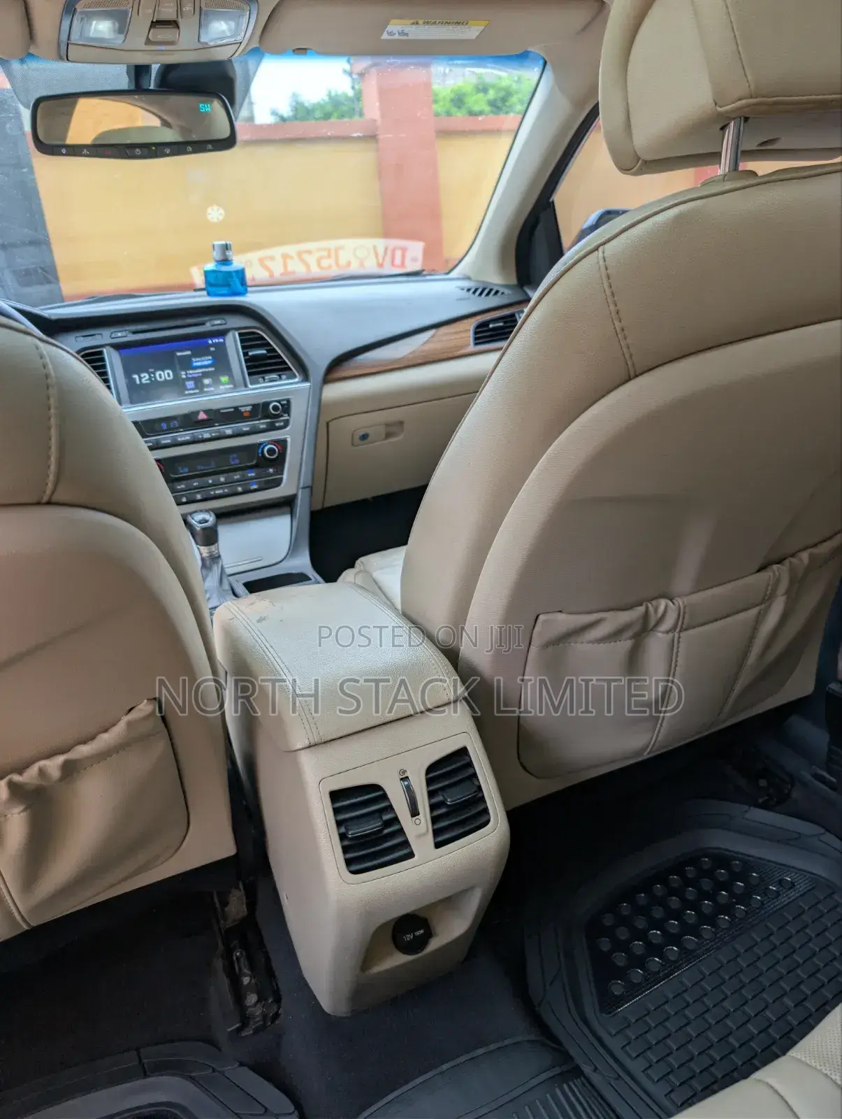 Hyundai Sonata Limited 4dr Sedan (2.4L 4cyl 6A) 2015 Gray
