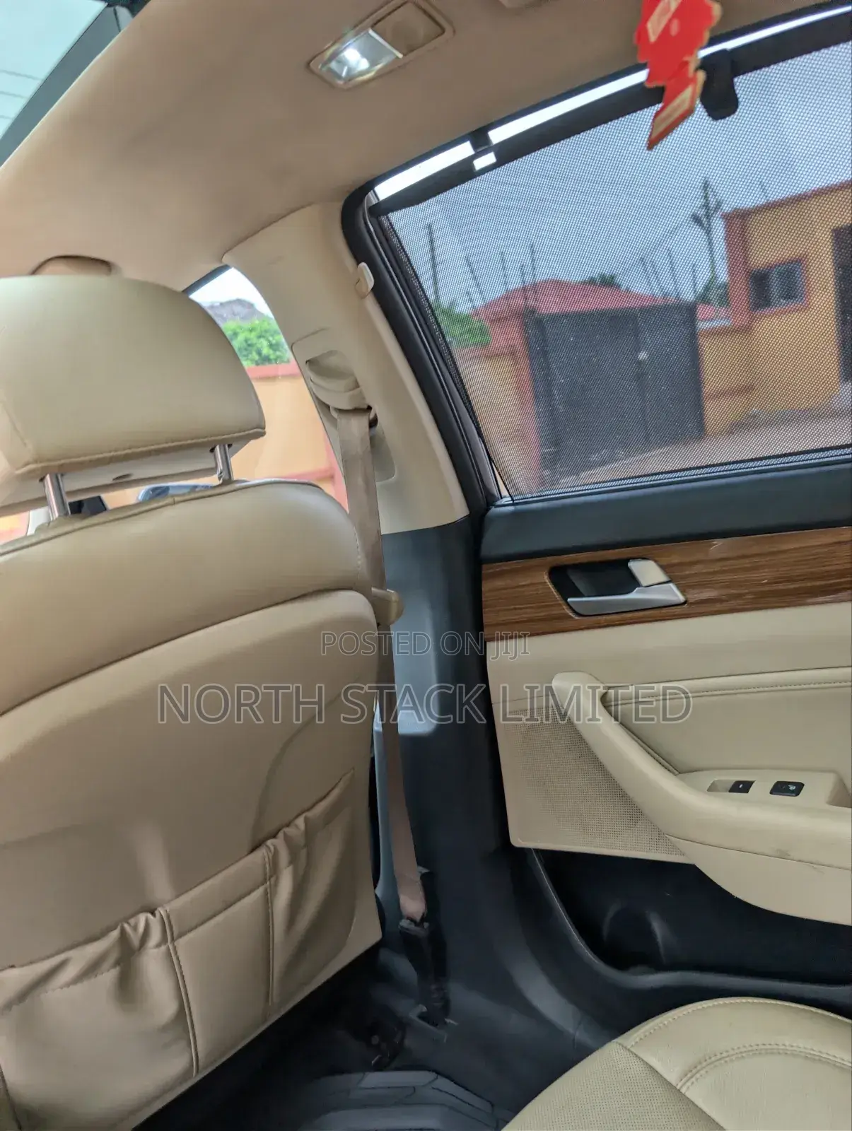 Hyundai Sonata Limited 4dr Sedan (2.4L 4cyl 6A) 2015 Gray
