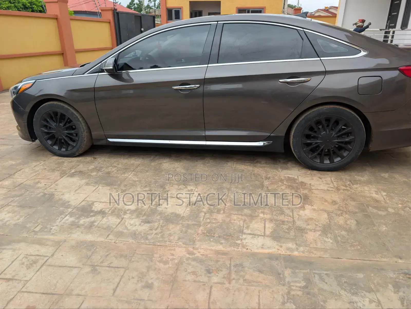 Hyundai Sonata Limited 4dr Sedan (2.4L 4cyl 6A) 2015 Gray