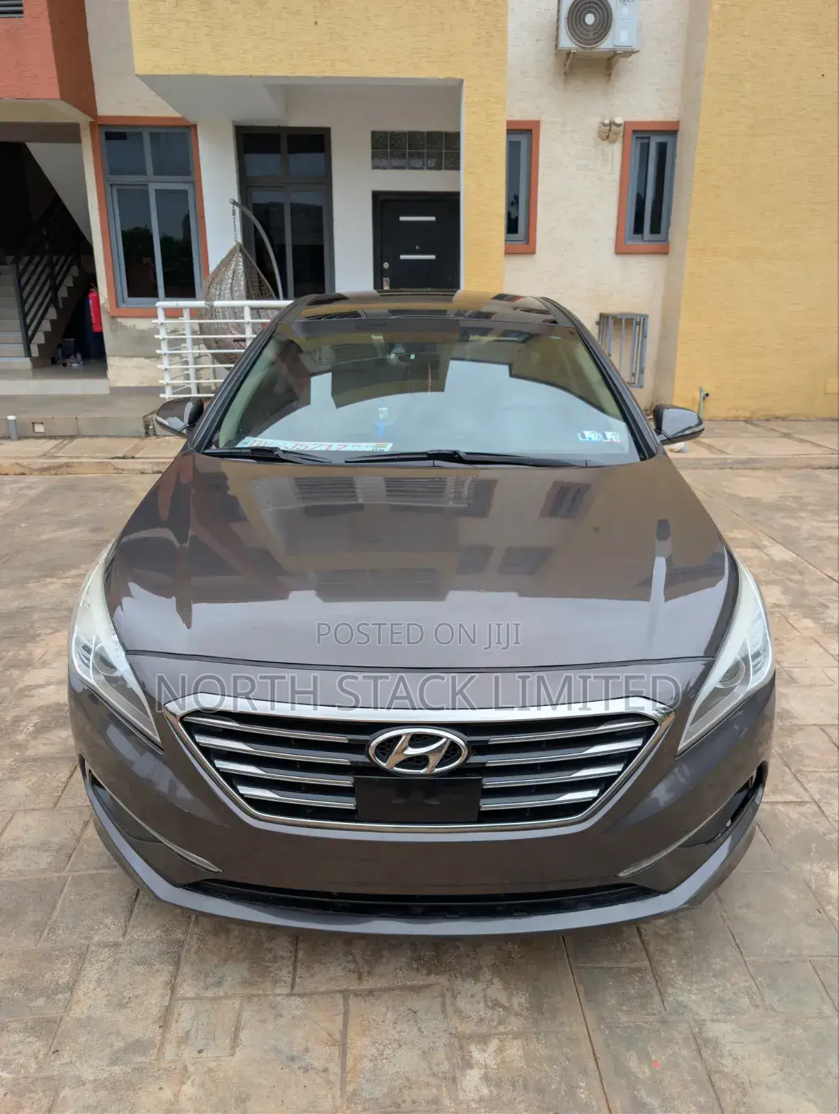 Hyundai Sonata Limited 4dr Sedan (2.4L 4cyl 6A) 2015 Gray