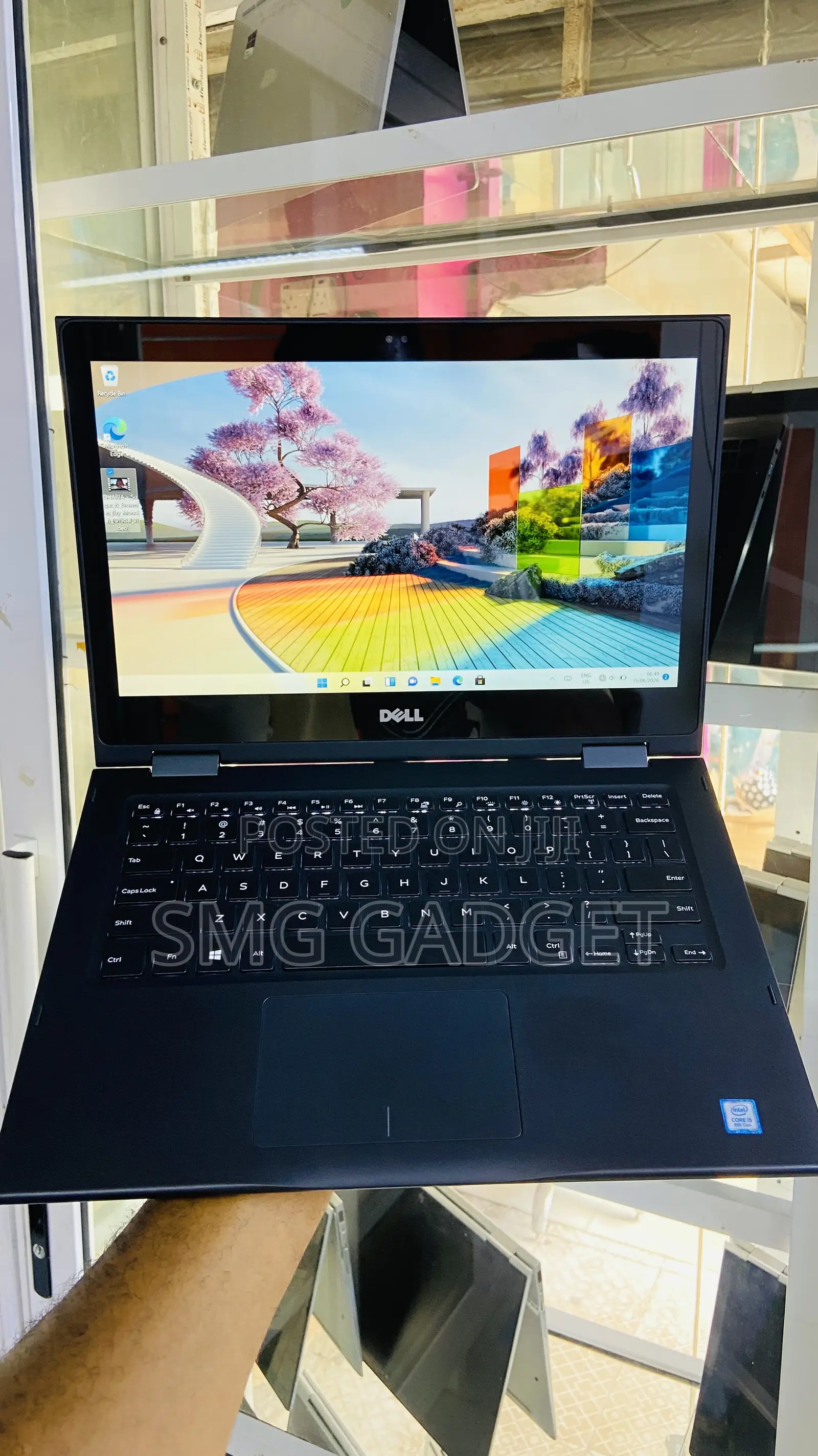 Laptop Dell Latitude 3390 2-in-1 8GB Intel Core i5 SSD 256GB