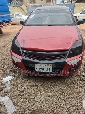 Saturn Astra 2008 Red