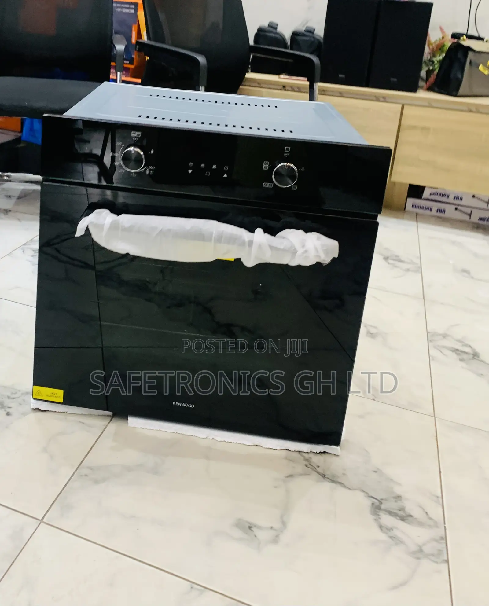 Authentic Sleek in-Built Kenwood Electric Ovens Black