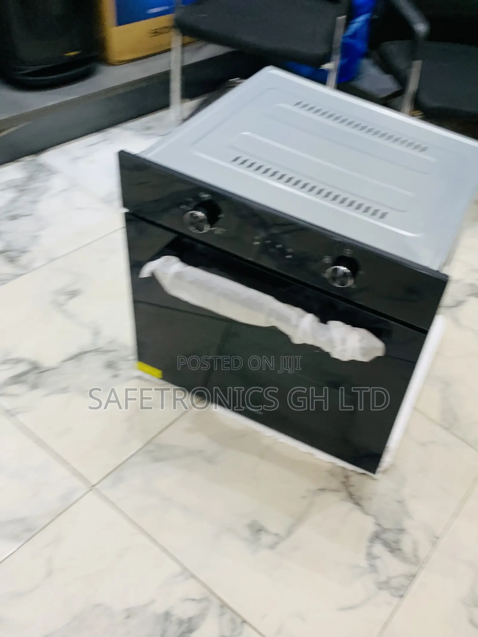 Authentic Sleek in-Built Kenwood Electric Ovens Black