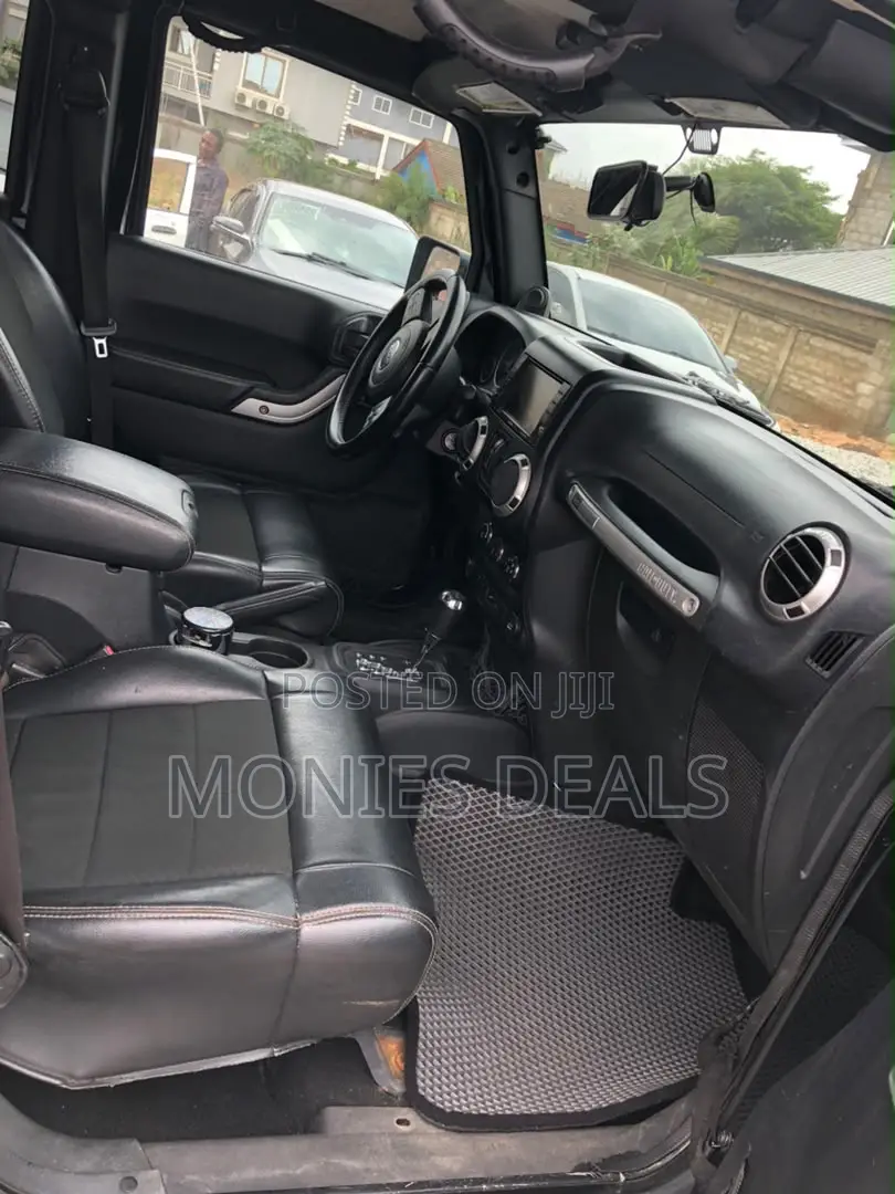 Jeep Wrangler Unlimited Sport 2013 Black