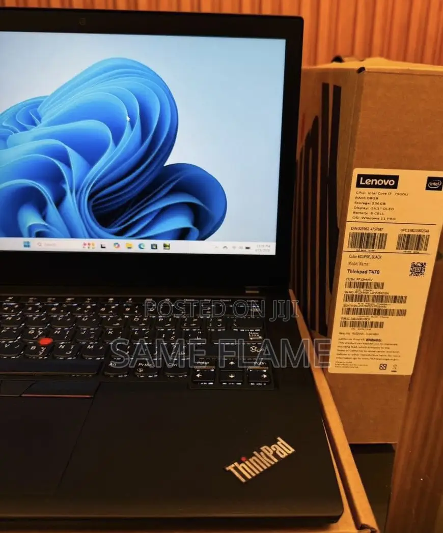 New Laptop Lenovo 8GB Intel Core i7 SSD 256GB