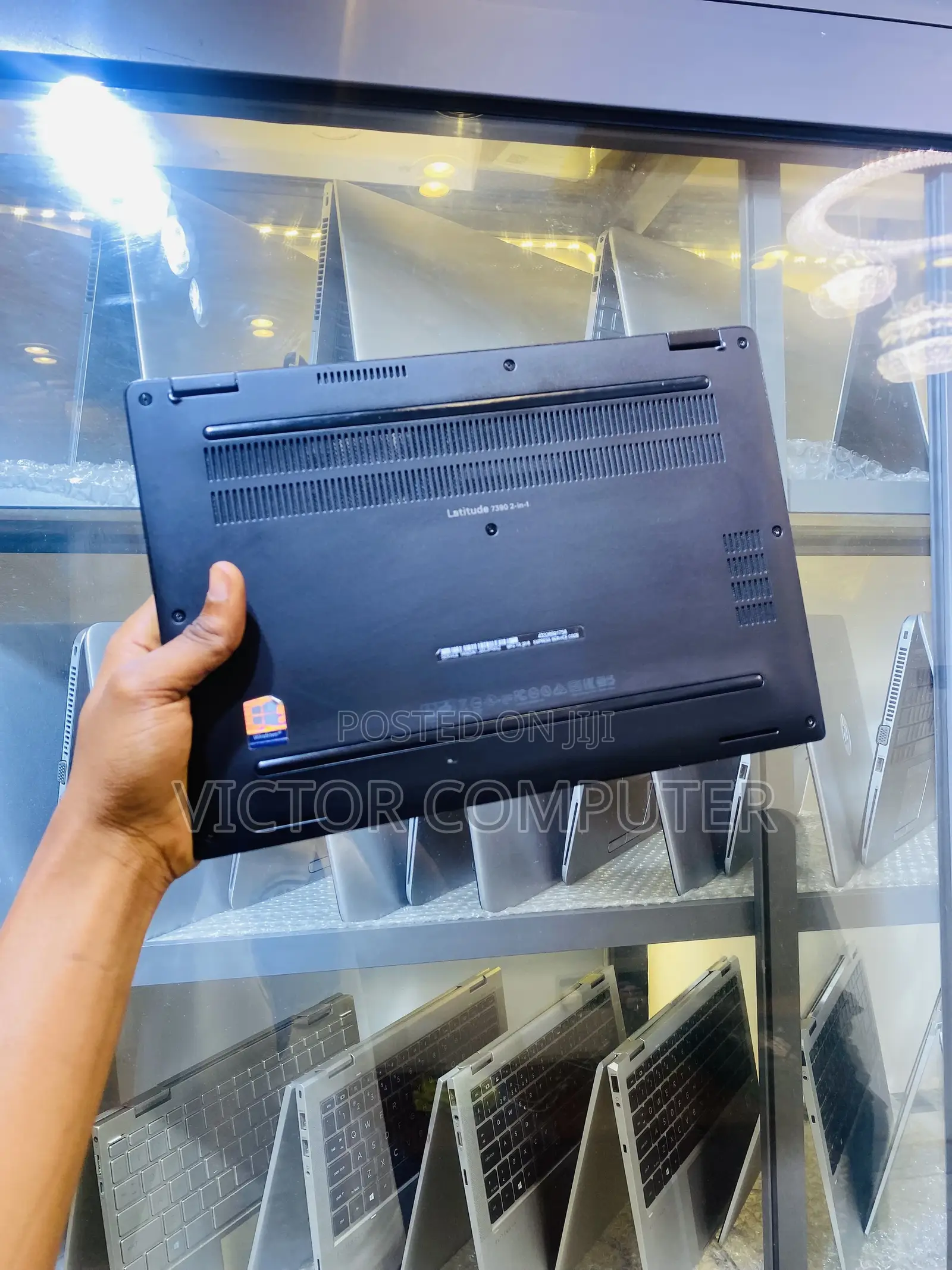 Laptop Dell Latitude 7390 8GB Intel Core i7 SSD 256GB