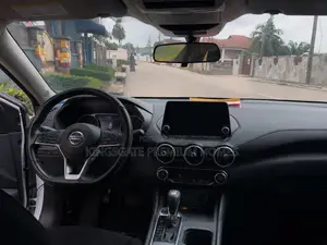 Nissan Sentra SV 2022 White