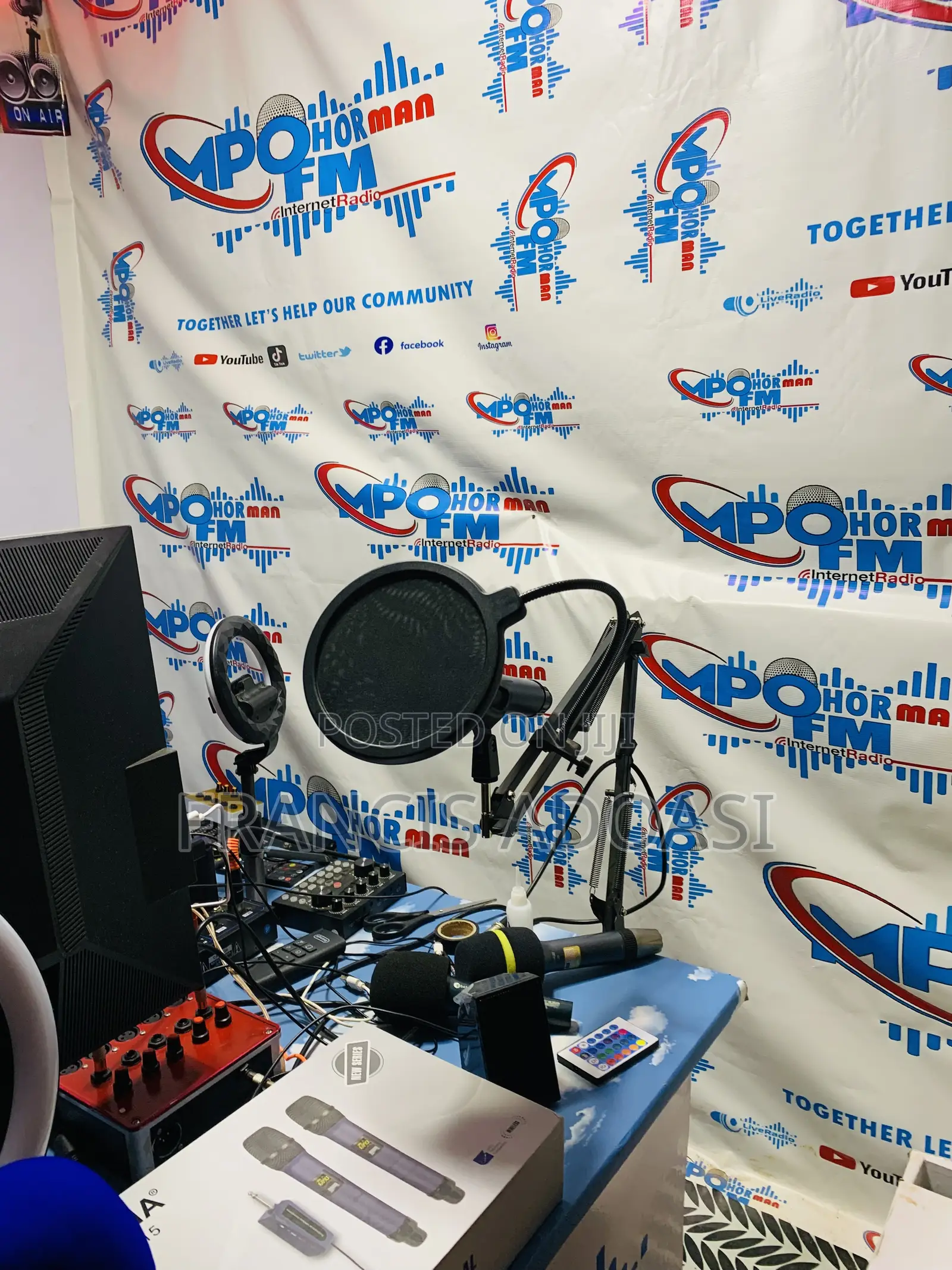 Community Radio, Selling
