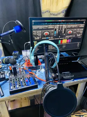 Community Radio, Selling