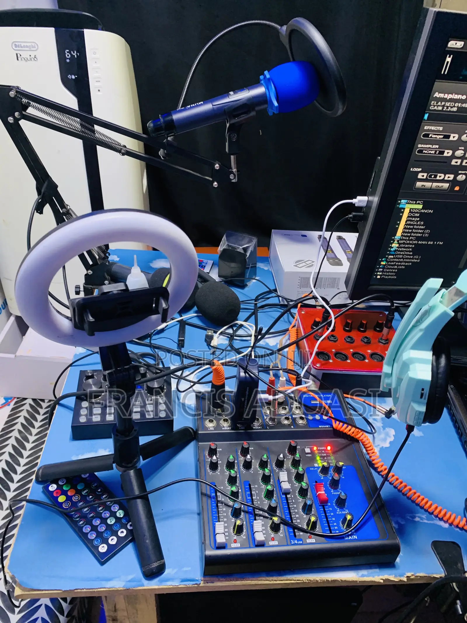 Community Radio, Selling