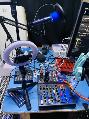 Community Radio, Selling