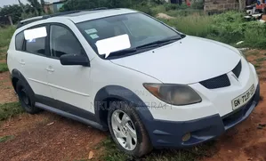 Pontiac Vibe Automatic 2003 White