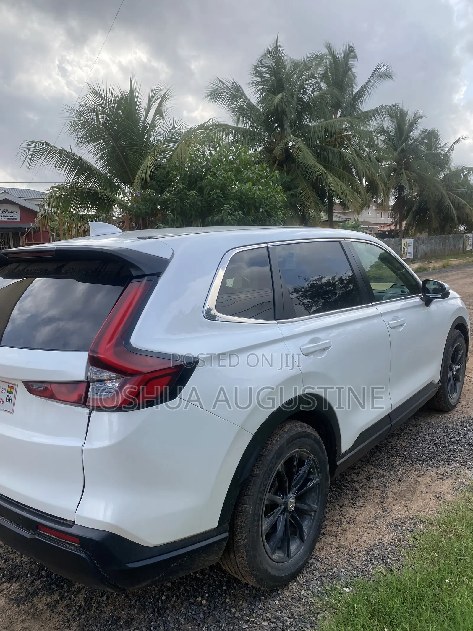 Honda CR-V 2023 White