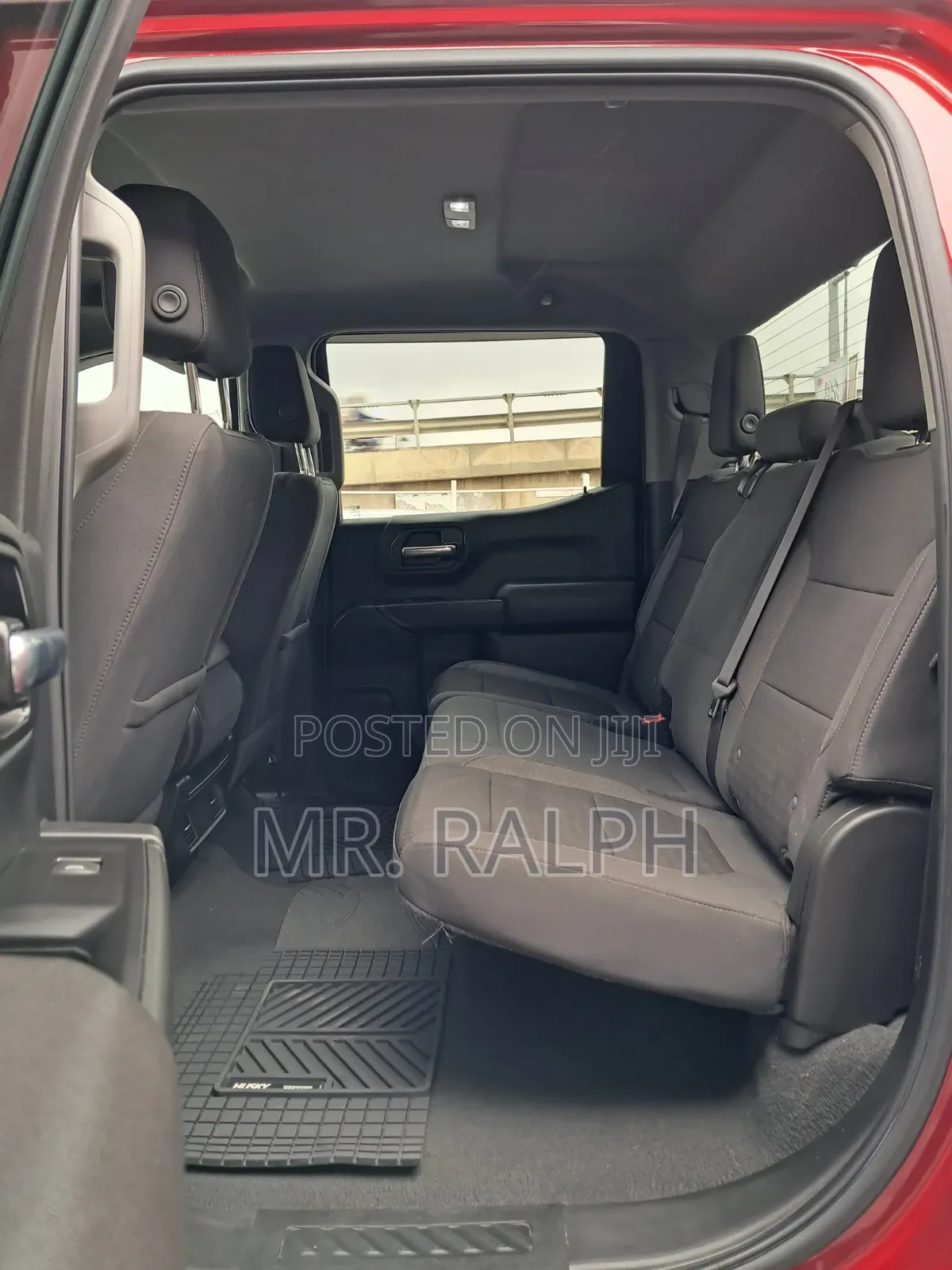 Chevrolet Silverado 2022 Red