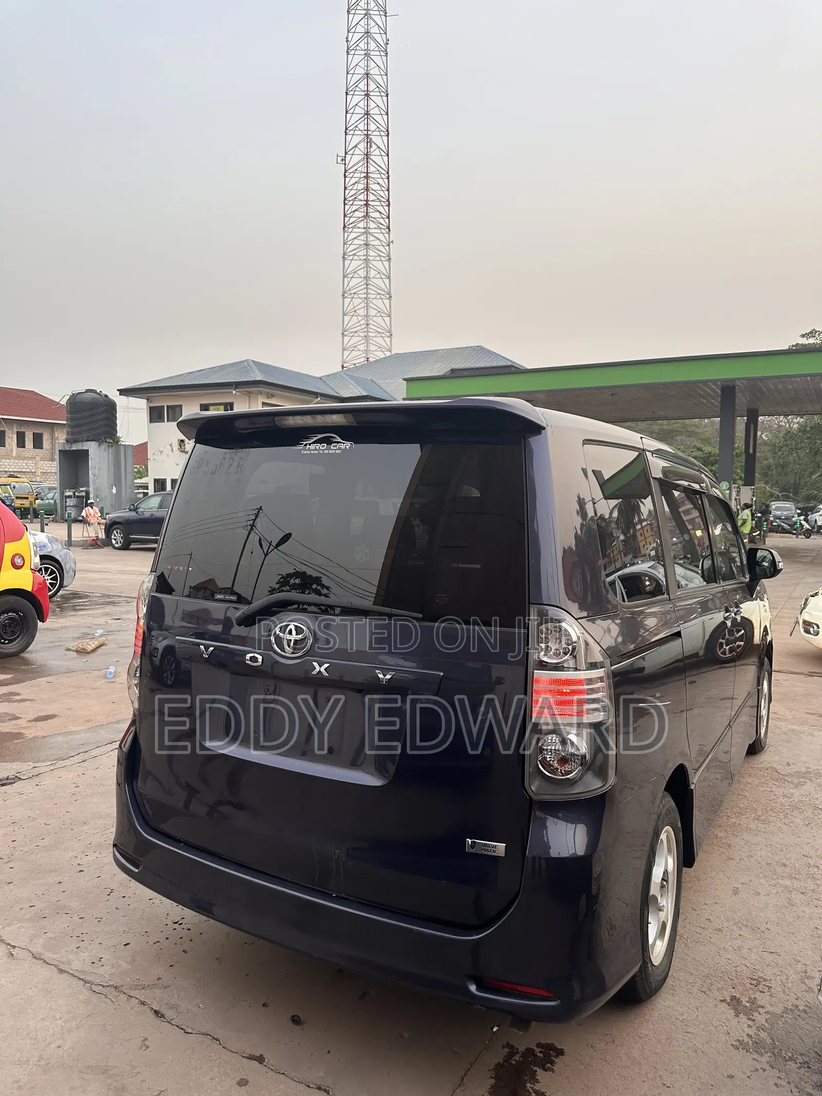 Toyota Voxy 2013 Brown