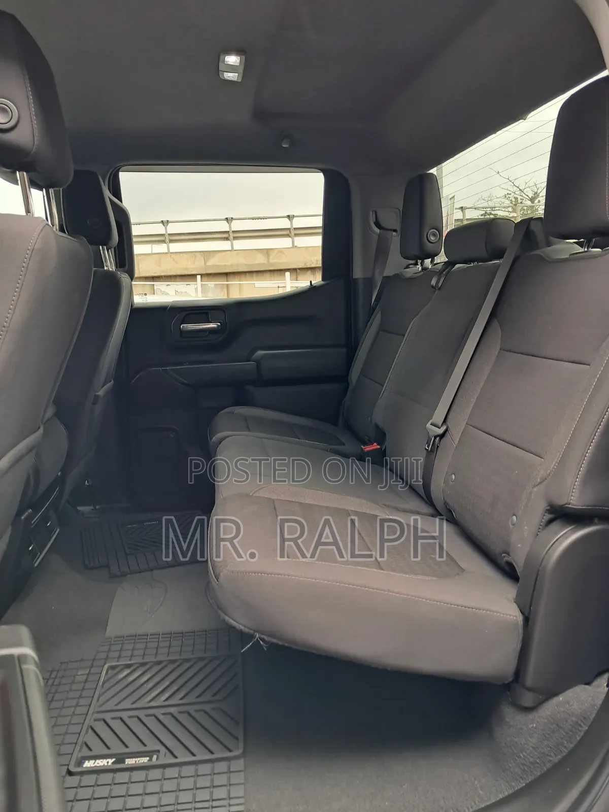 Chevrolet Silverado 2022 Red