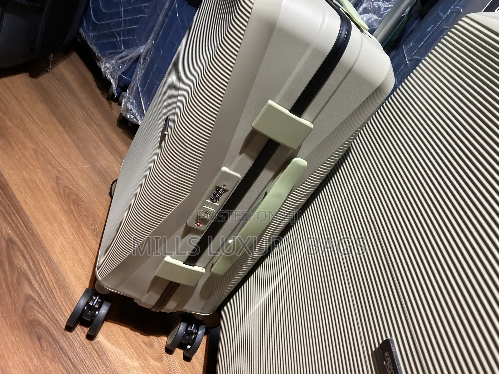 Kazonne Luggage