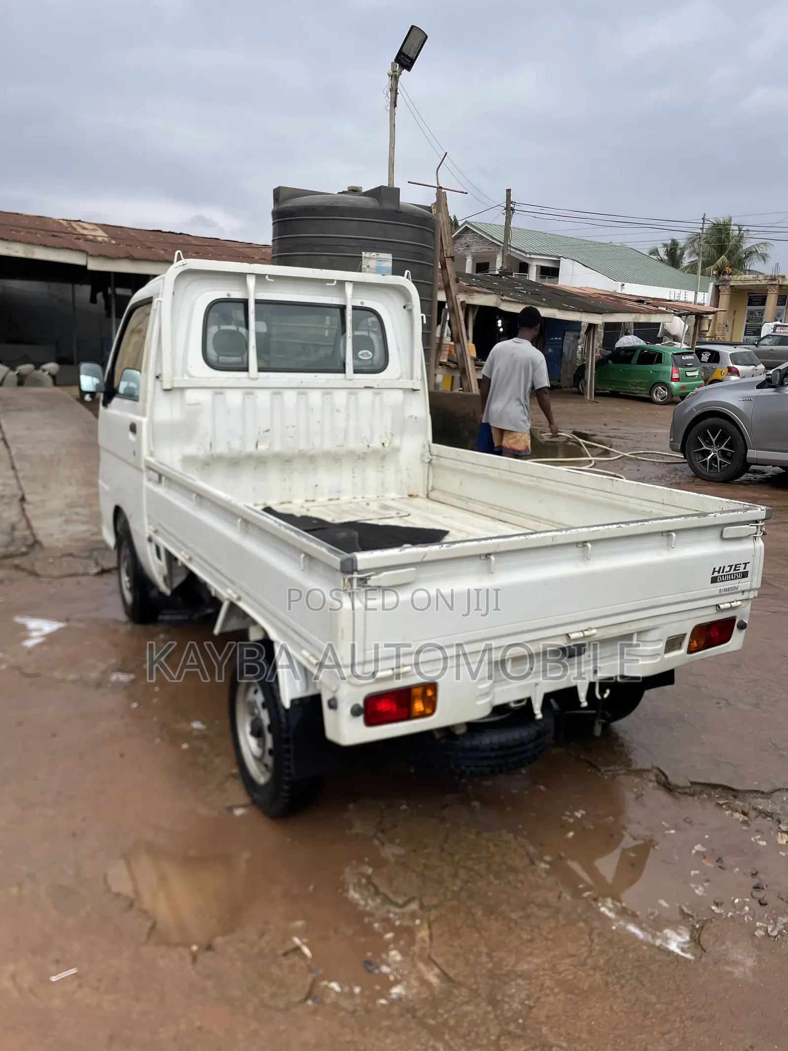 Daihatsu Atrai 2010 White