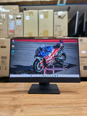 Desktop Computer Dell Inspiron 24 5000 16GB Intel Core i5 SSD 512GB