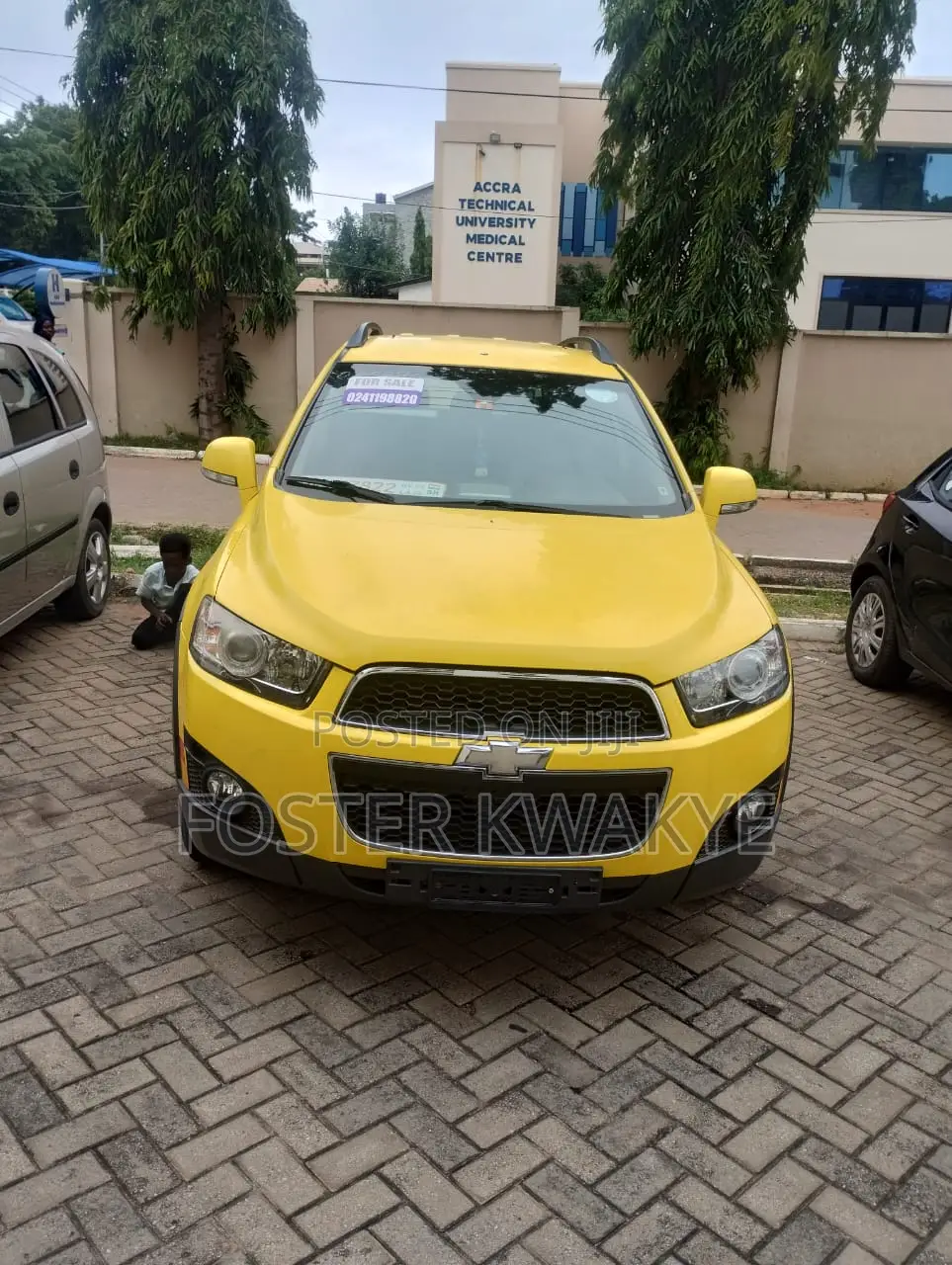 Chevrolet Captiva 2013 Yellow