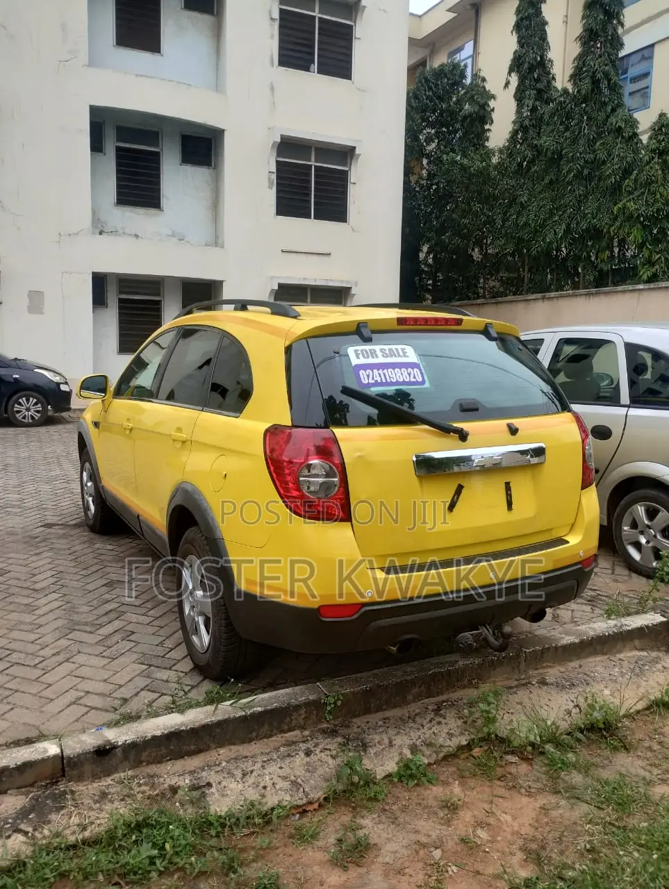 Chevrolet Captiva 2013 Yellow