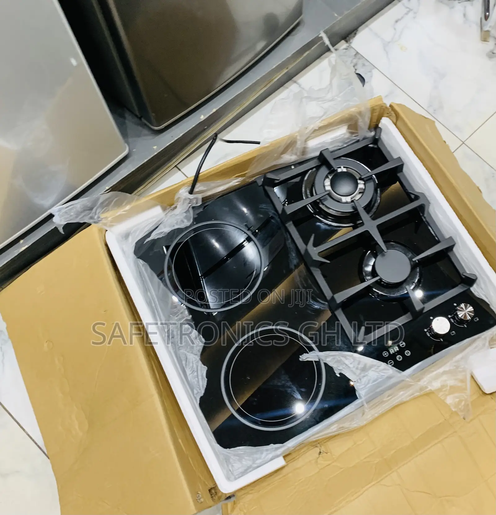 Ultra Modern Kenwood 2 Gas and 2 Electric Hybrid Cooktop