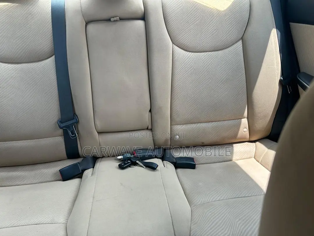 Hyundai Elantra GLS Sedan FWD (1.8L 4cyl 6A) 2013 White