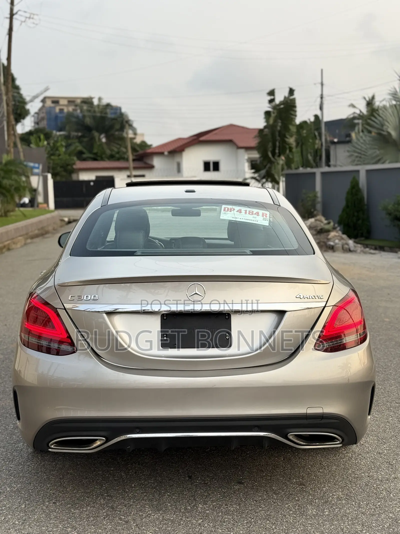 Mercedes-Benz C300 2020 Gold