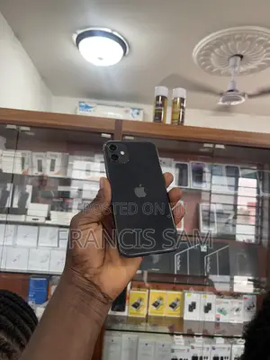 Apple iPhone 11 64 GB Black