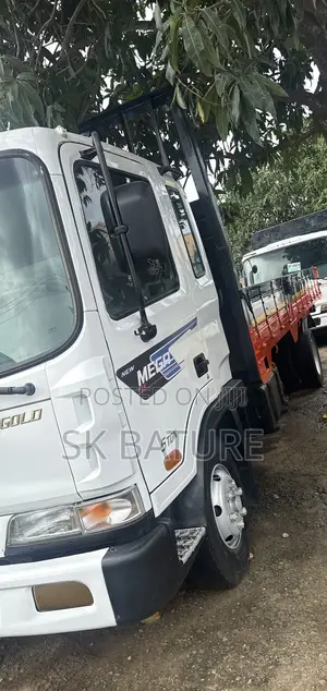 Hyundai 5ton Truck 6hole