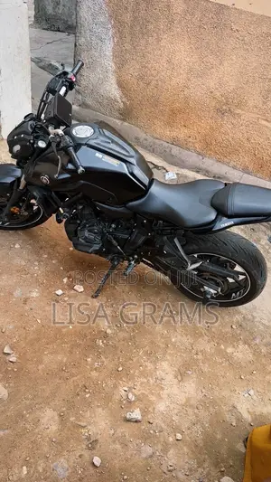 Yamaha 2024 Black
