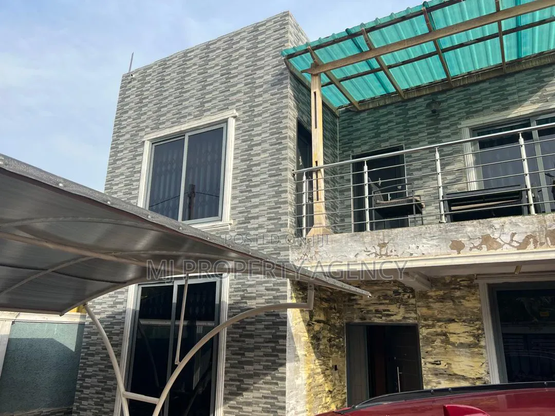 3bdrm Duplex in Hfc, Community 25 for sale