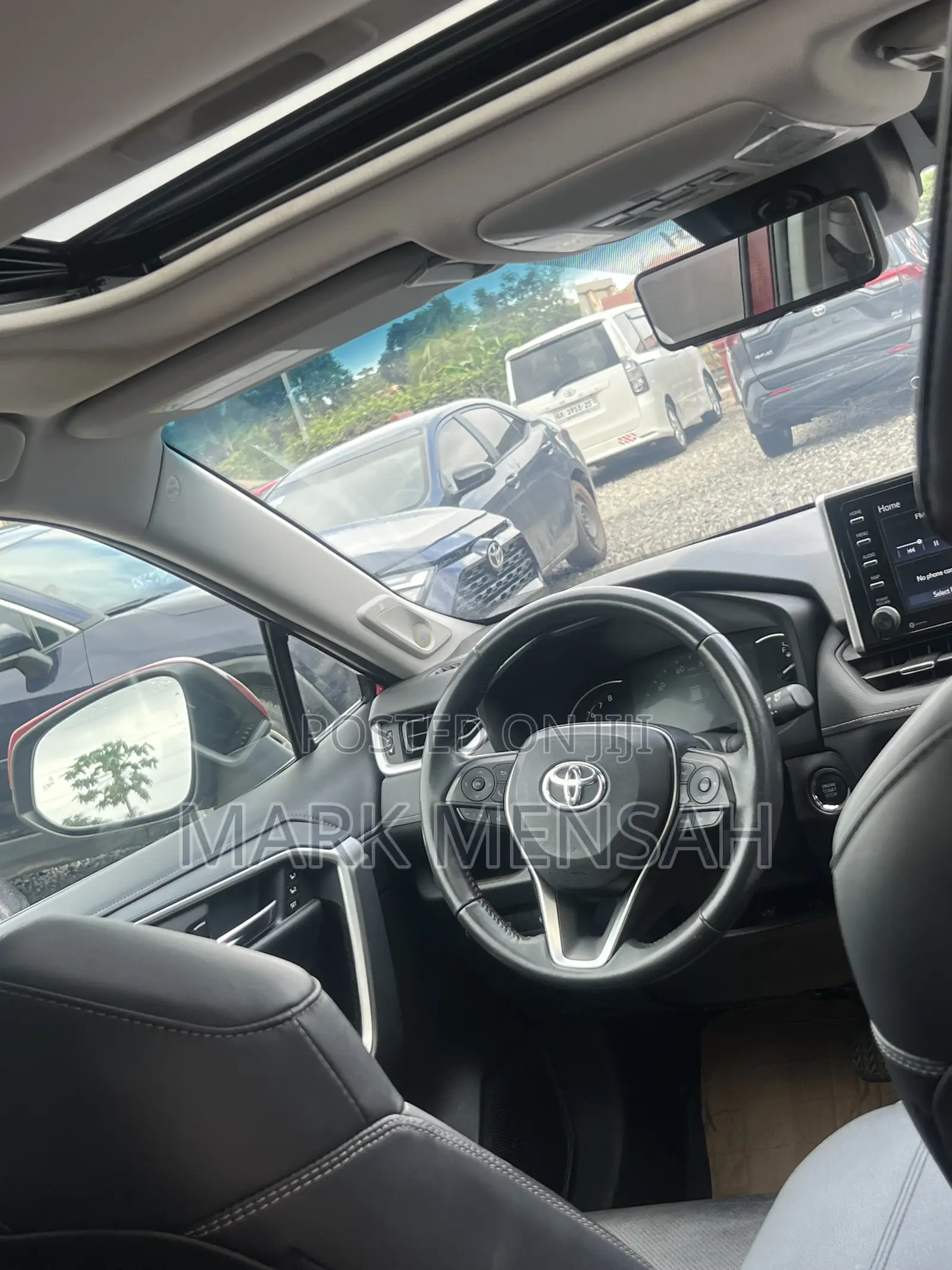 Toyota RAV4 2020 Red