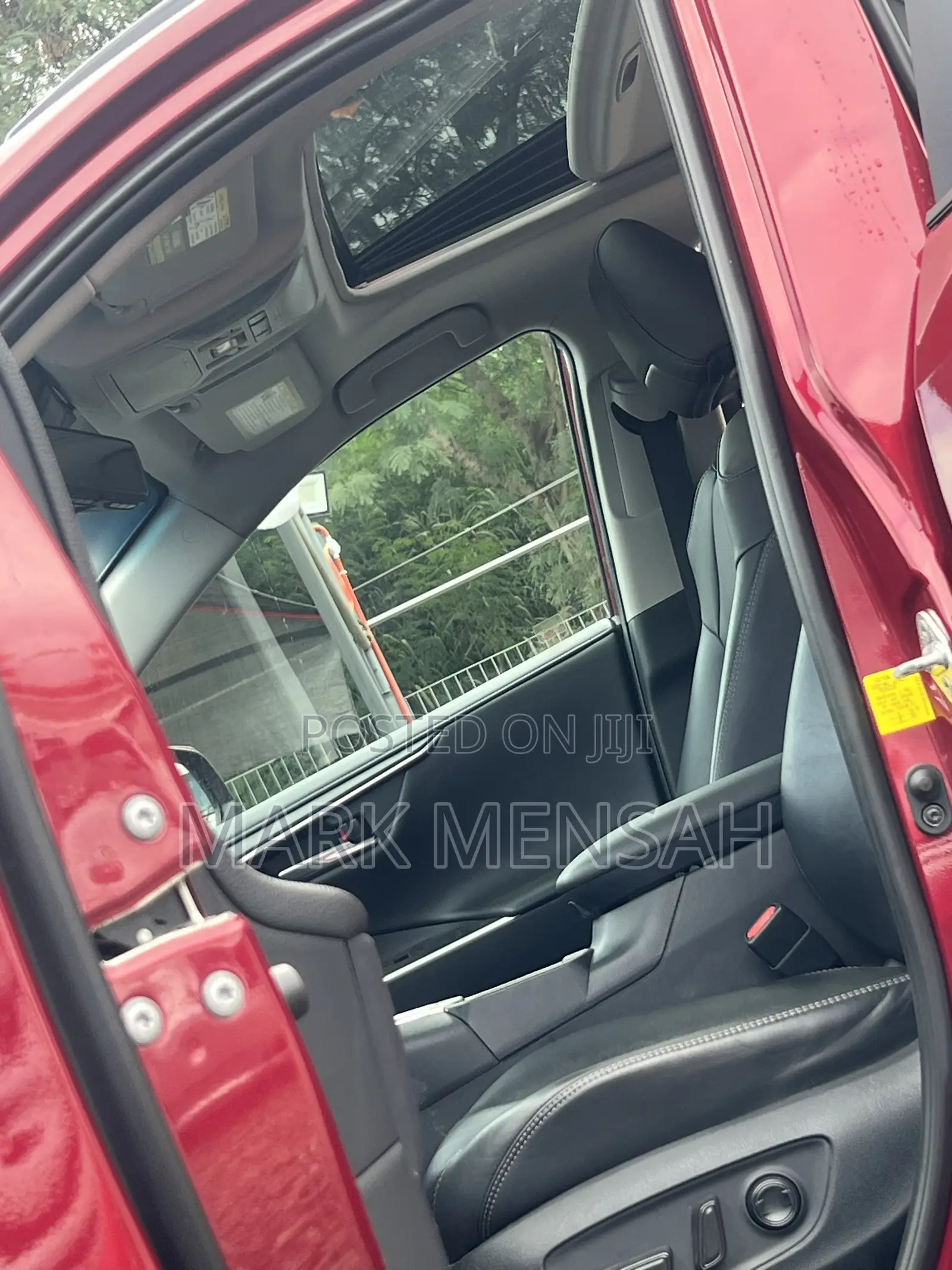 Toyota RAV4 2020 Red