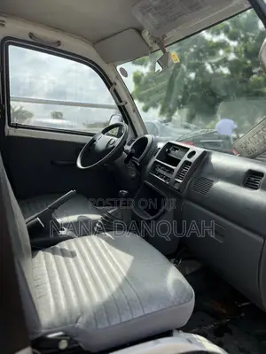 Daihatsu Boon 2010 White